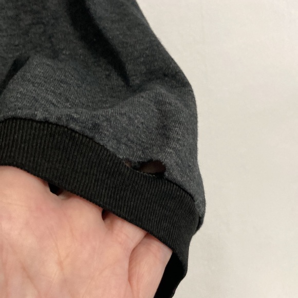 Vintage puma distressed with age size large - Picture 5 of 6